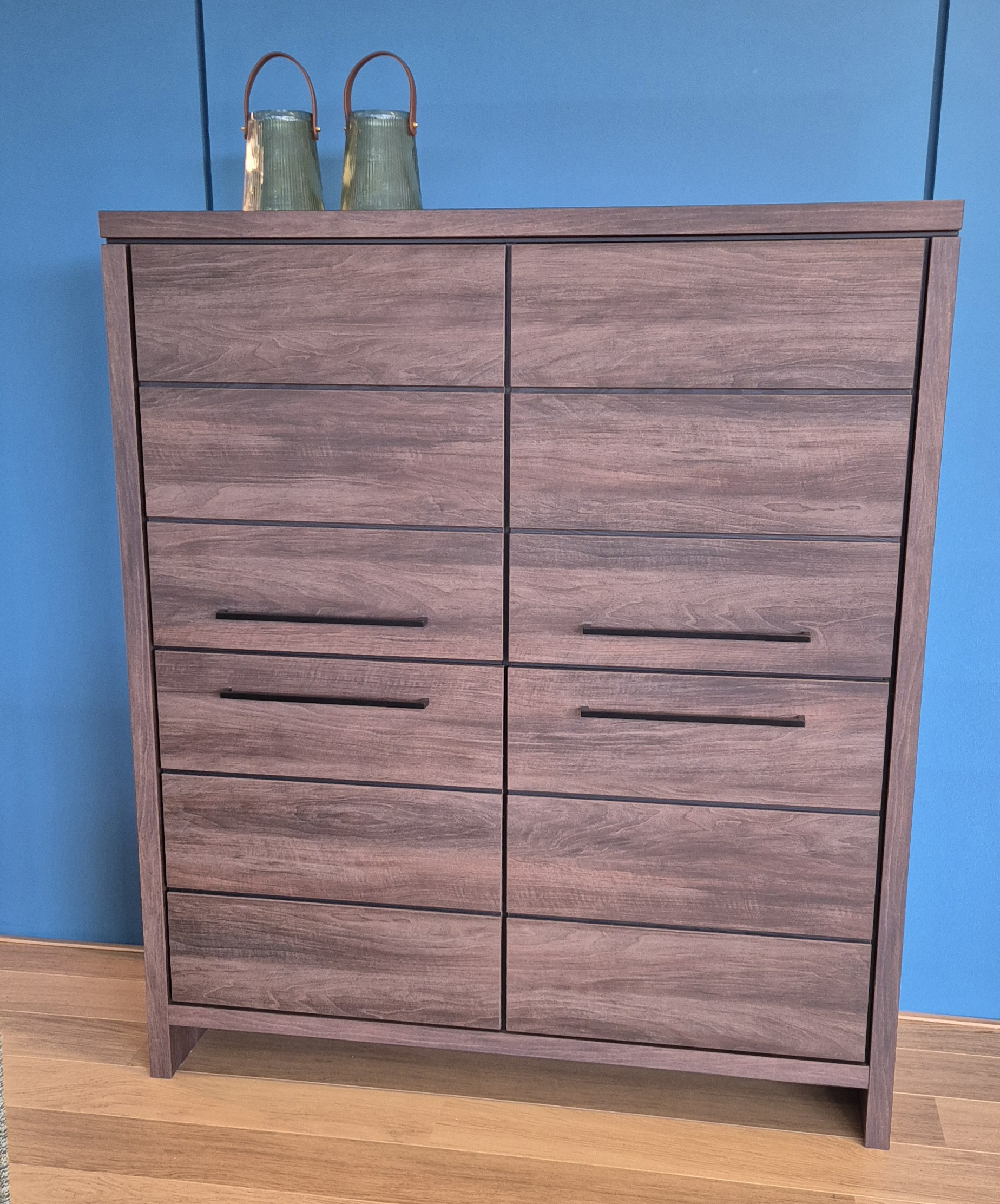 Sheffield Bergkast lamulux B123xH142xD45