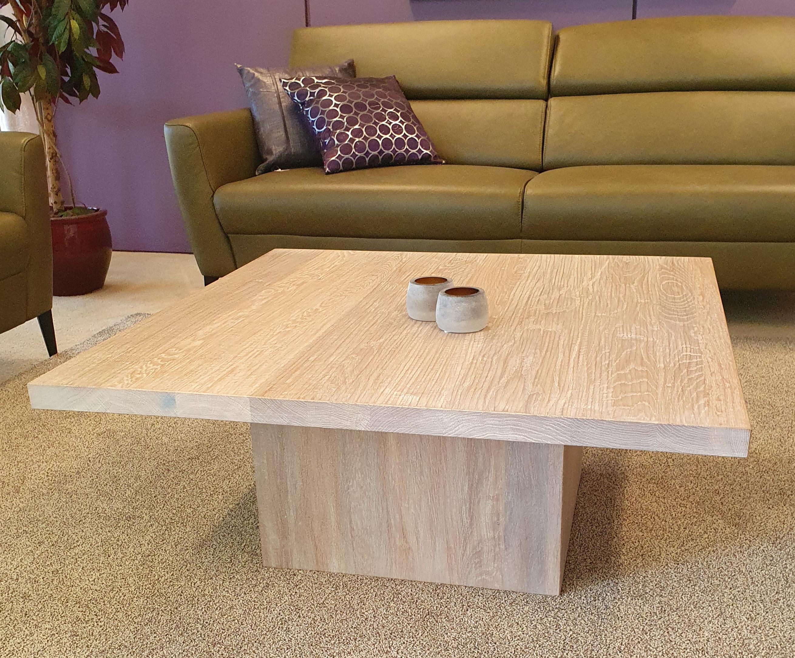BKS salontafel 95x95xH40 eiken BKS 151